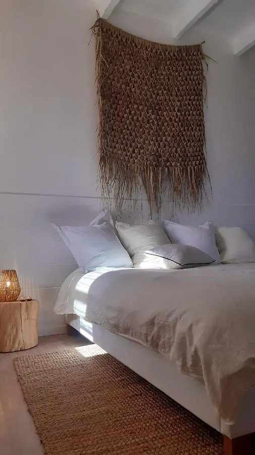 Guest house Mas Notre-Dame, Adult Only, Situation Ideale, Grand Jardin Paisible Grospierres France