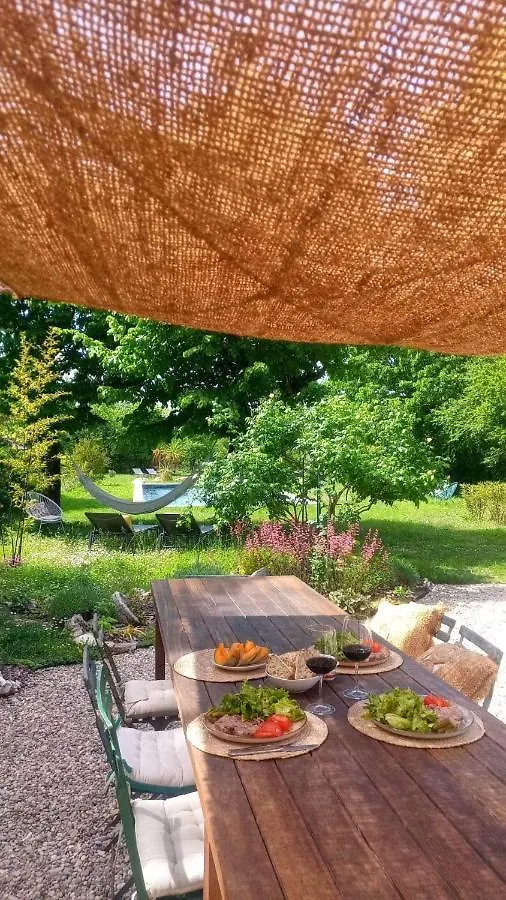 Guest house Mas Notre-Dame, Adult Only, Situation Ideale, Grand Jardin Paisible Grospierres