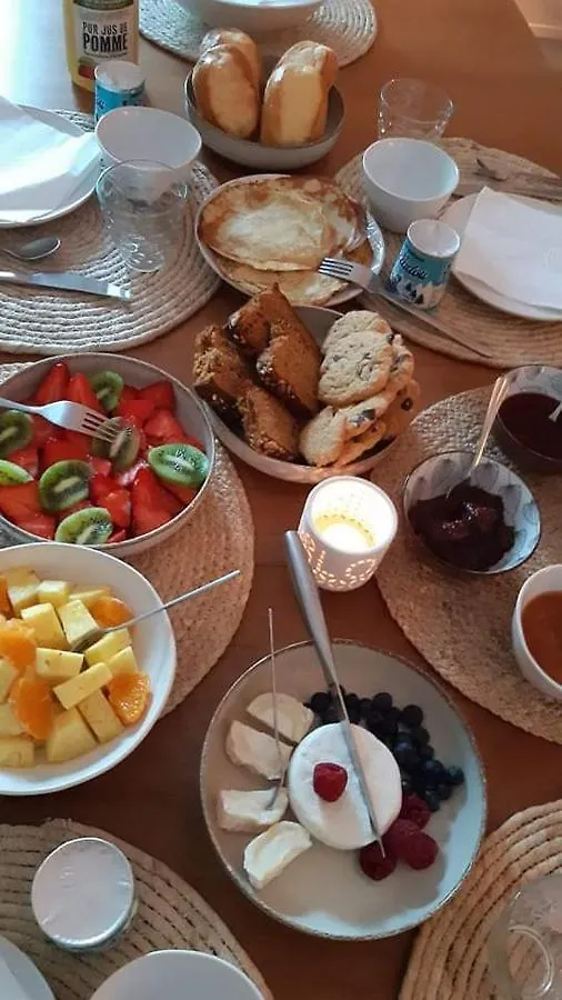 Guest house Mas Notre-Dame, Adult Only, Situation Ideale, Grand Jardin Paisible Grospierres