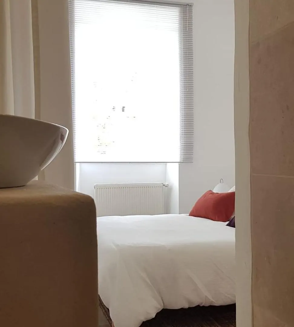 Mas Notre-Dame, Adult Only, Situation Ideale, Grand Jardin Paisible Grospierres Guest house
