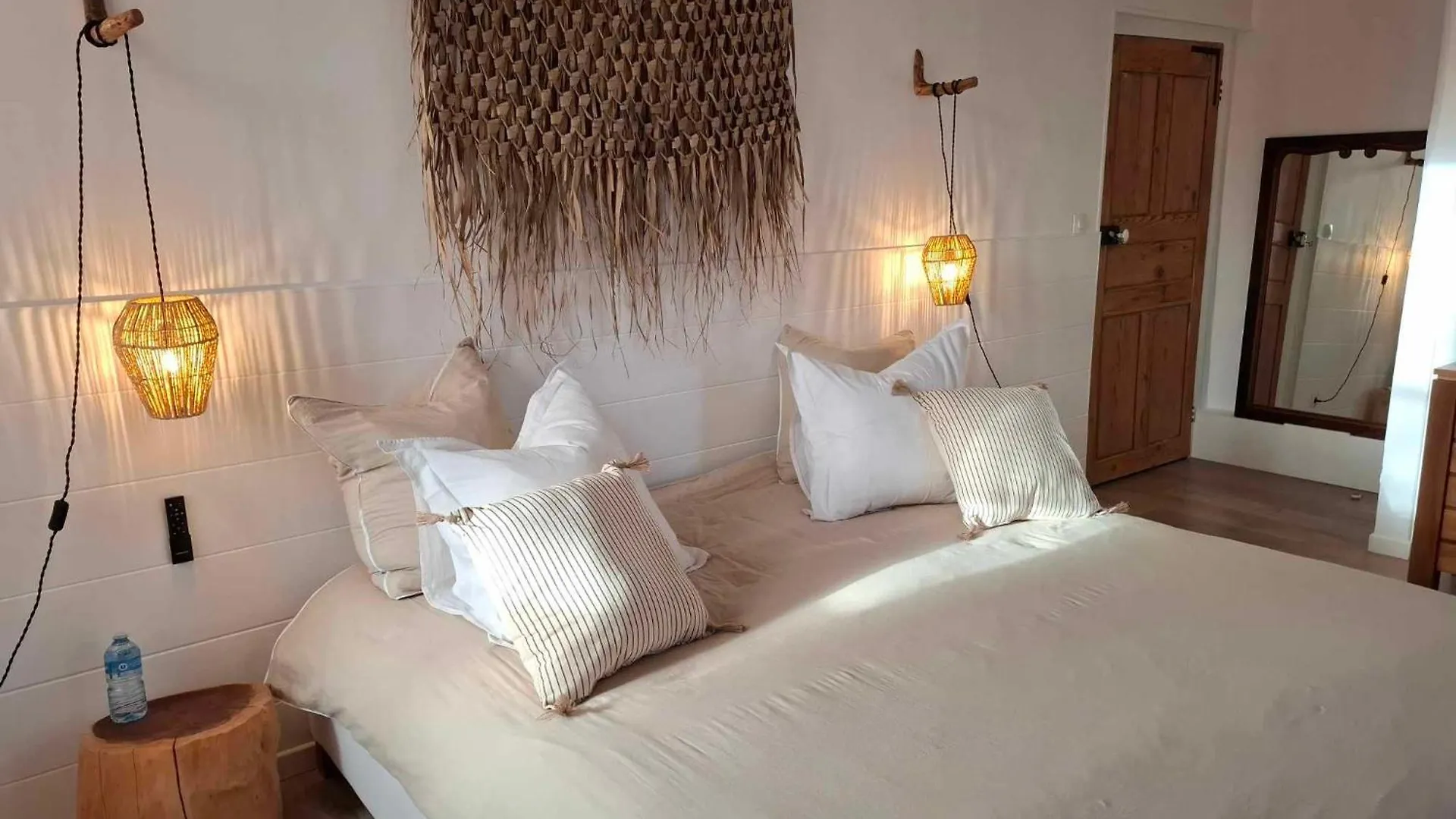 Mas Notre-Dame, Adult Only, Situation Ideale, Grand Jardin Paisible Grospierres Guest house